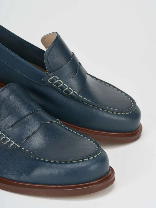 Mocassino tacco 1 cm blu pelle