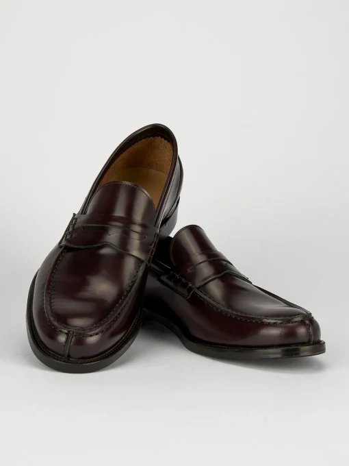 Mocassino tacco 2 cm bordo' pelle