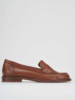 Mocassino tacco 1 cm marrone pelle
