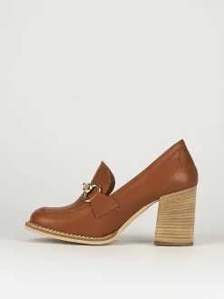Mocassino tacco 7 cm marrone pelle