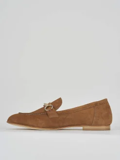 Mocassino tacco 1 cm marrone camoscio