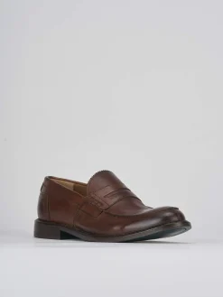 Mocassino tacco 2 cm marrone pelle