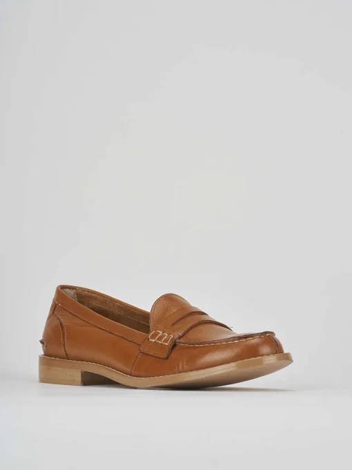 Mocassino tacco 2 cm marrone pelle