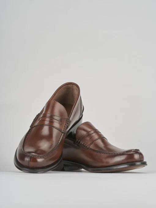 Mocassino tacco 2 cm marrone pelle