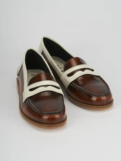 Mocassino tacco 1 cm marrone pelle