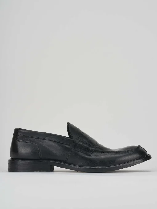 Mocassino tacco 2 cm nero pelle