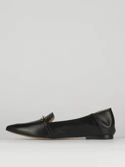 Mocassino tacco 1 cm nero pelle