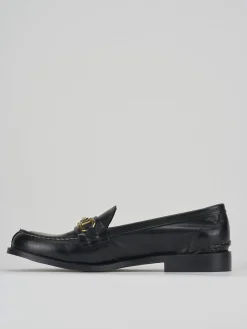 Mocassino tacco 2 cm nero pelle