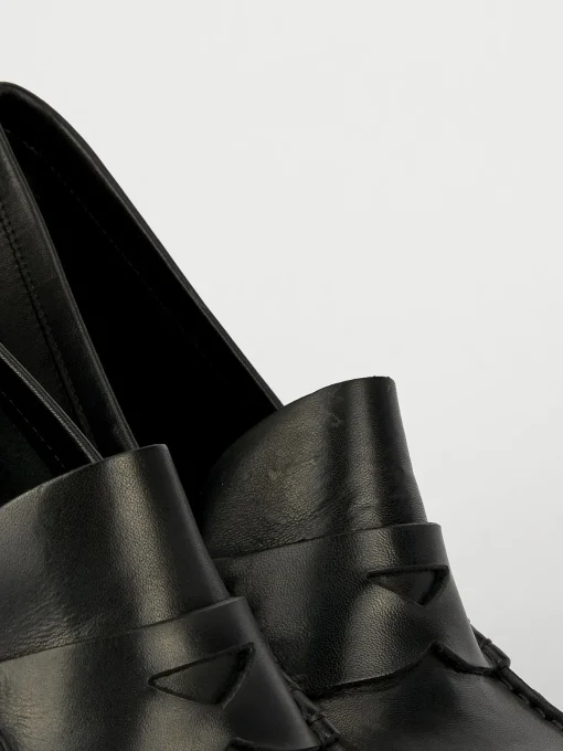 Mocassino tacco 9 cm nero pelle