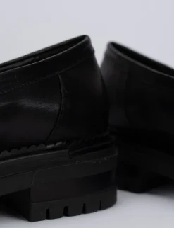 Mocassino tacco 1 cm nero pelle