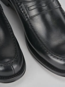Mocassino tacco 2 cm nero pelle