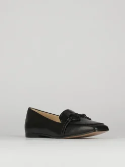 Mocassino tacco 1 cm nero pelle