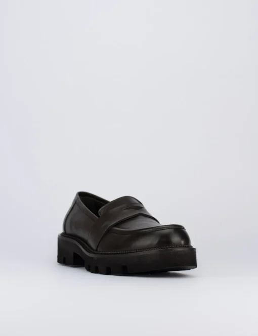 Mocassino tacco 2 cm testa pelle