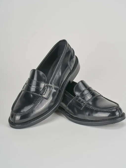 Mocassino tacco 1cm nero pelle