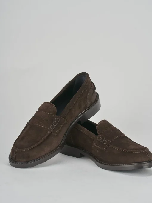Mocassino tacco 1cm testa camoscio