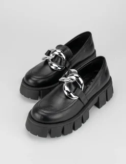 Mocassino tacco 1cm nero pelle