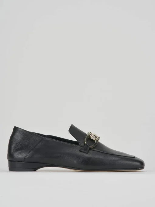Moccassino tacco 2 cm nero pelle