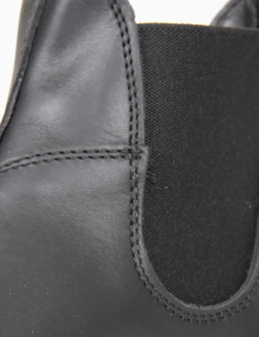 Polacchino con fondo gomma flessibile e soletto in vera pelle nero