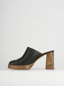 Sabot tacco 9 cm nero pelle