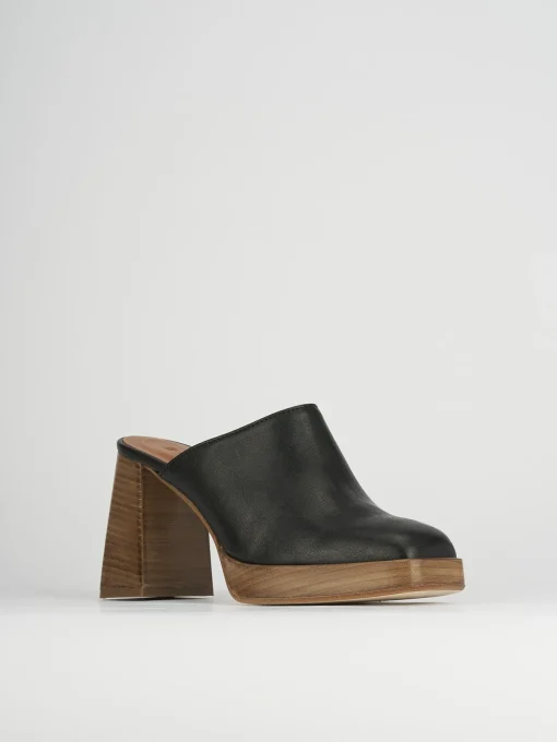 Sabot tacco 9 cm nero pelle