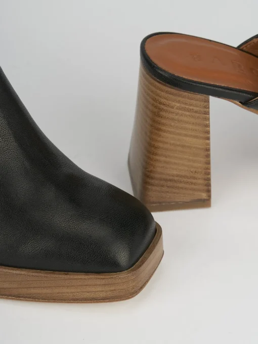 Sabot tacco 9 cm nero pelle