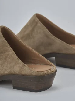 Sabot tacco 3cm camoscio marrone