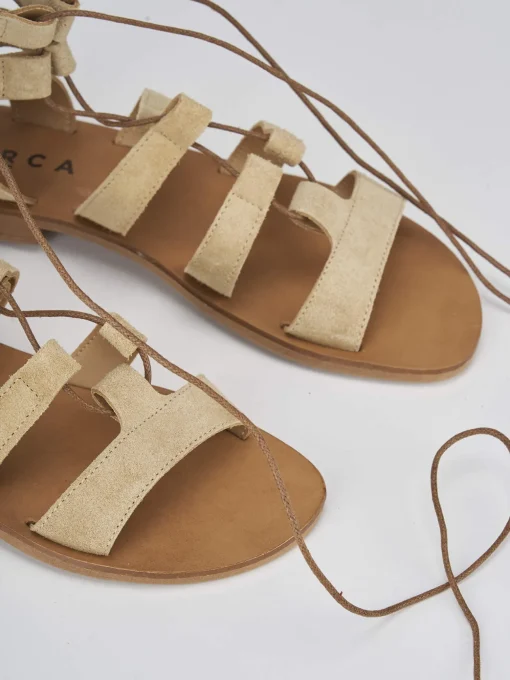 Sandali tacco 1cm camoscio beige