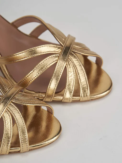 Sandali tacco 8cm laminato oro