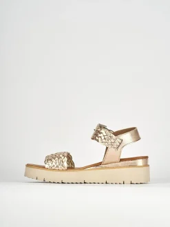 Sandali tacco 1cm pelle bronzo