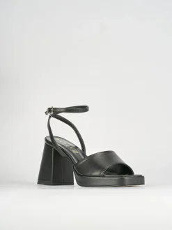 Sandali tacco 7cm pelle nero