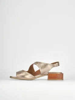 Sandali tacco 3cm pelle oro