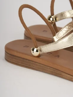 Sandali tacco 1cm pelle oro