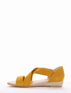 Sandalo con zeppa 30 in corda giallo