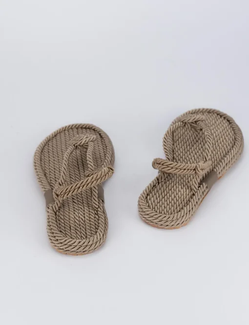 Sandalo infradito tacco 1 cm beige tessuto