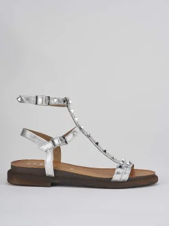 Sandalo tacco 1 cm argento pelle