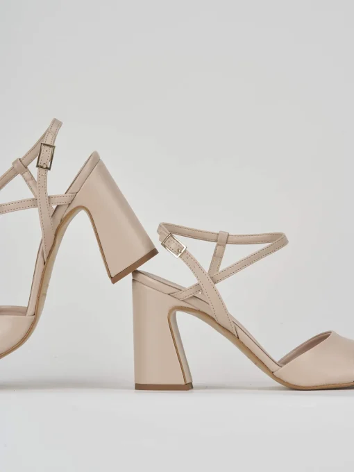 Sandalo tacco 7 cm beige pelle