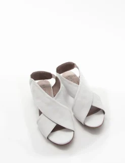 sandalo tacco 1 cm bianco