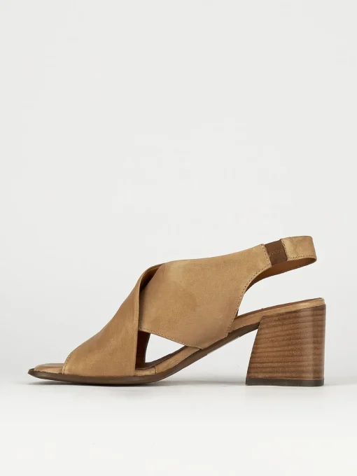 Sandalo tacco 7 cm marrone pelle
