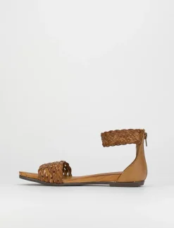 Sandalo tacco 1 cm marrone pelle