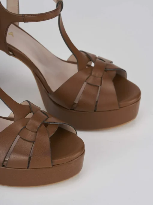 Sandalo tacco 9 cm marrone pelle