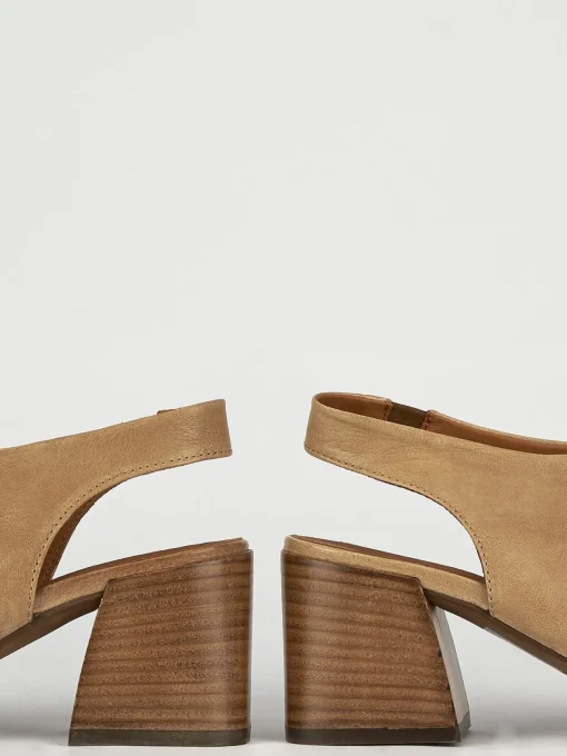 Sandalo tacco 7 cm marrone pelle