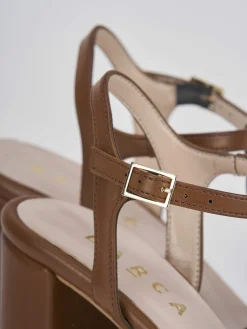 Sandalo tacco 9 cm marrone pelle