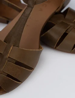 Sandalo tacco 1 cm marrone pelle