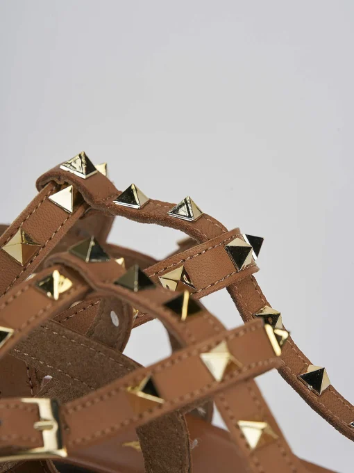 Sandalo tacco 1 cm marrone pelle