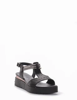 Sandalo tacco 1 cm nero