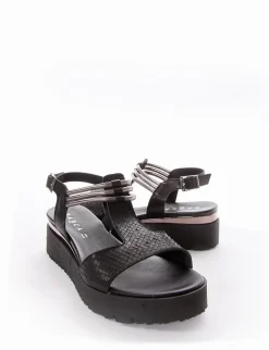 Sandalo tacco 1 cm nero