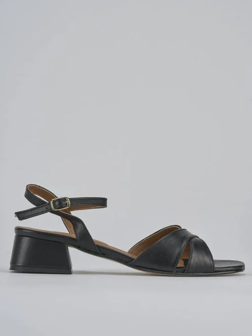 Sandalo tacco 3 cm nero pelle