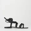 Sandalo tacco 1 cm nero pelle