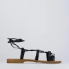 Sandalo tacco 1 cm nero pelle