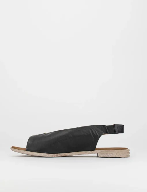 Sandalo tacco 1 cm nero pelle